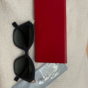 Fendi Black Sunglasses Cat Eye